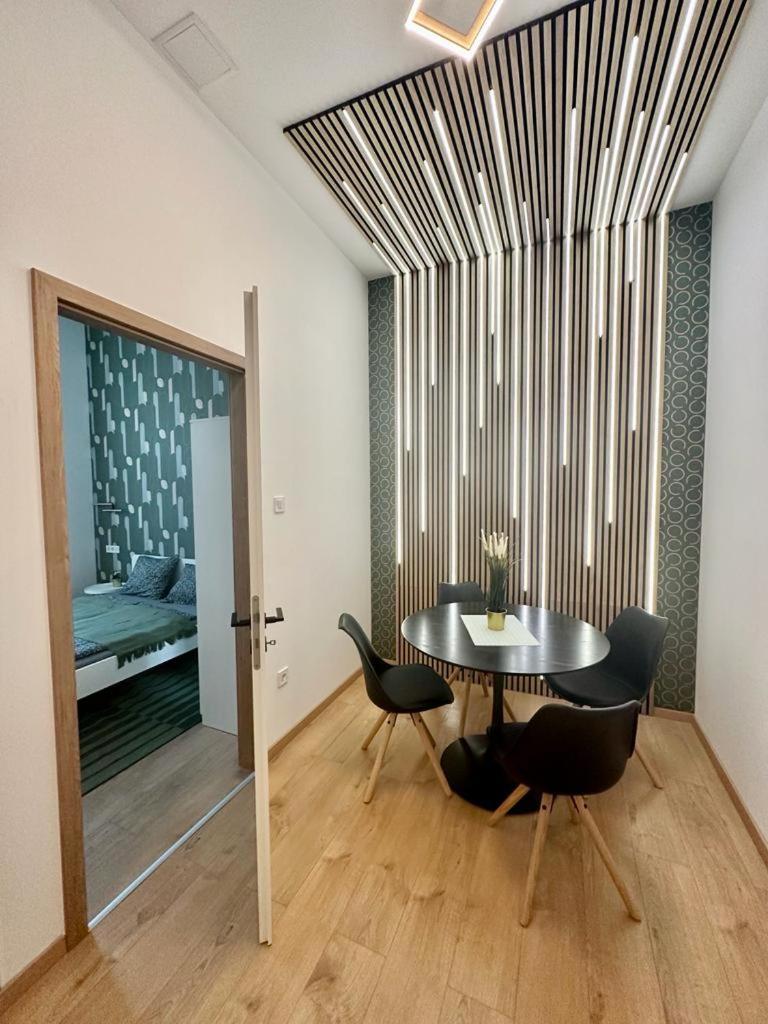 Apartment At Gozsdu Courtyard #Partyzone #Downtown #Freeparking บูดาเปสต์ ภายนอก รูปภาพ